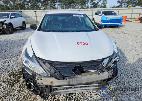 2018 Nissan Altima 2.5 z USA, uszkodzony, nr VIN 1N4AL3AP3JC198622